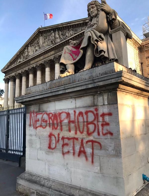 Statue de Colbert à Paris, qualifié de "micro-agression" par l'Ancienne secrétaire d'État chargée des Affaires étrangères et des Droits de l'homme : Rama Yade