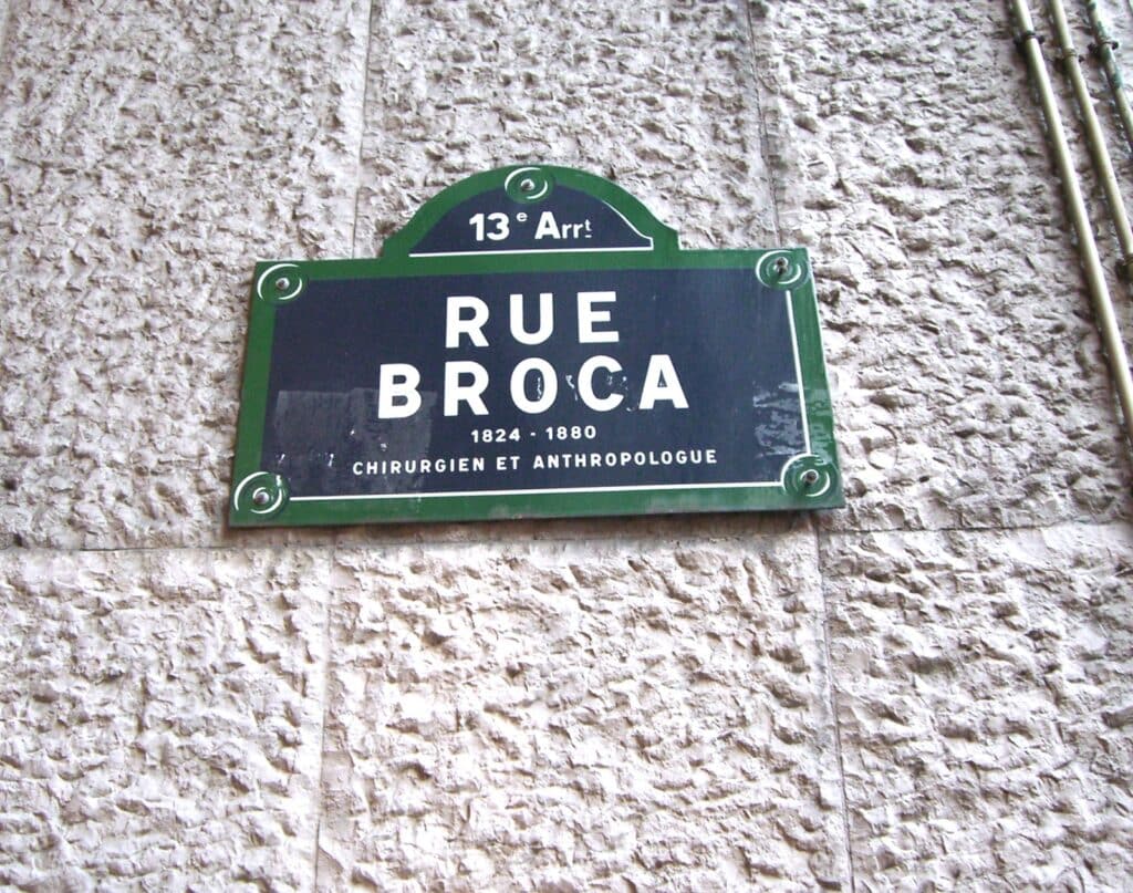 Panneau de la "vraie" rue Broca à Paris (Flickr-Vincent-Noel)