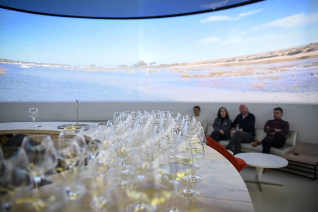 Atelier Bordeaux 360°, une dégustation de vin inédite et immersive