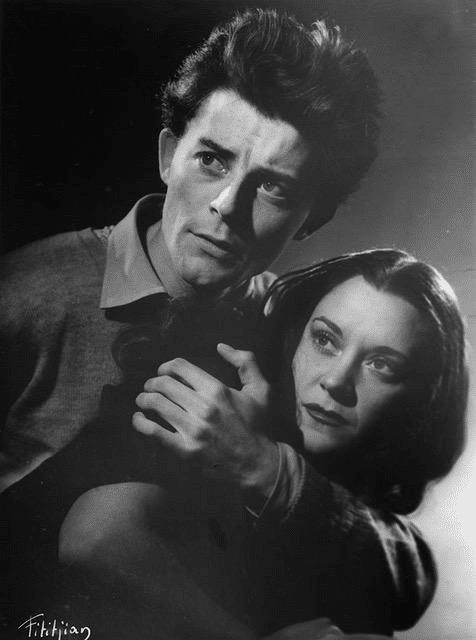 Maria Casarès et Gérard Philipe dans « Les Épiphanies » d’Henri Pichette, 1947 - Fonds association Jean Vilar - photographie Fititjian © D.R.