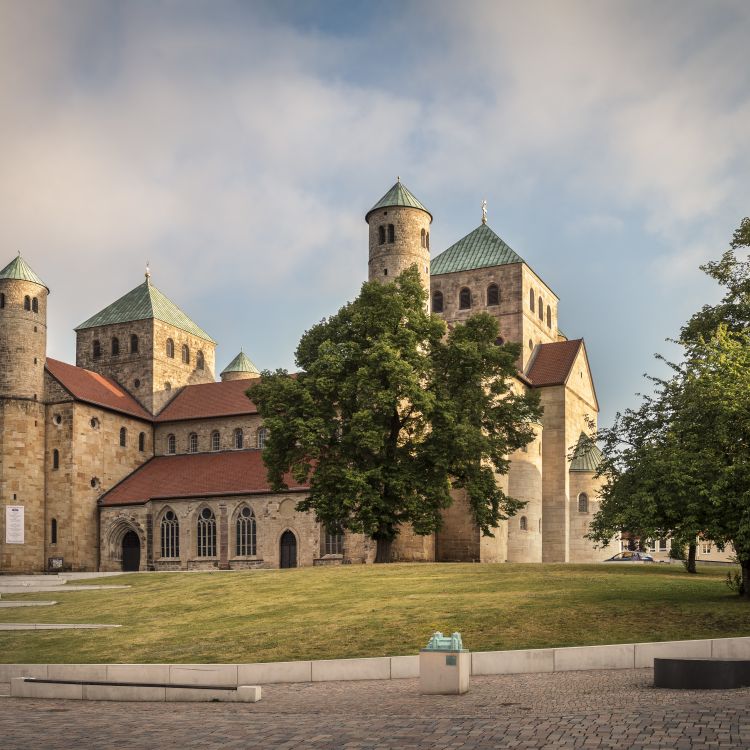 Hildesheim : St. Michael, Michaeliskirche, UNESCO Weltkulturerbe ©Lookphotos (Günther Bayerl)