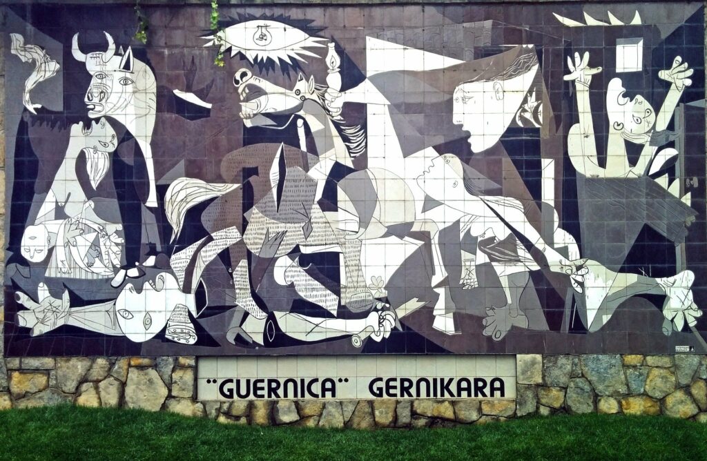        Les ruines de Guernica, © Bundesarchiv, Bild 183-H25224 / Inconnu / CC-BY-SA 3.0/ via Wikimédia